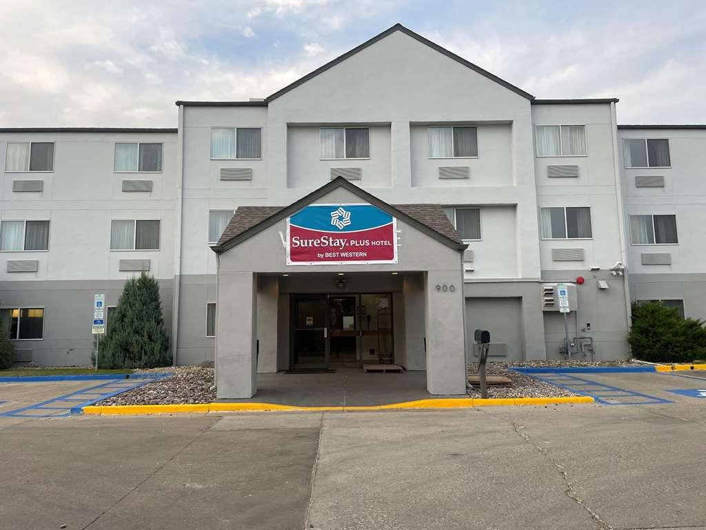 Surestay Plus Hotel By Best Western Minot Exterior photo